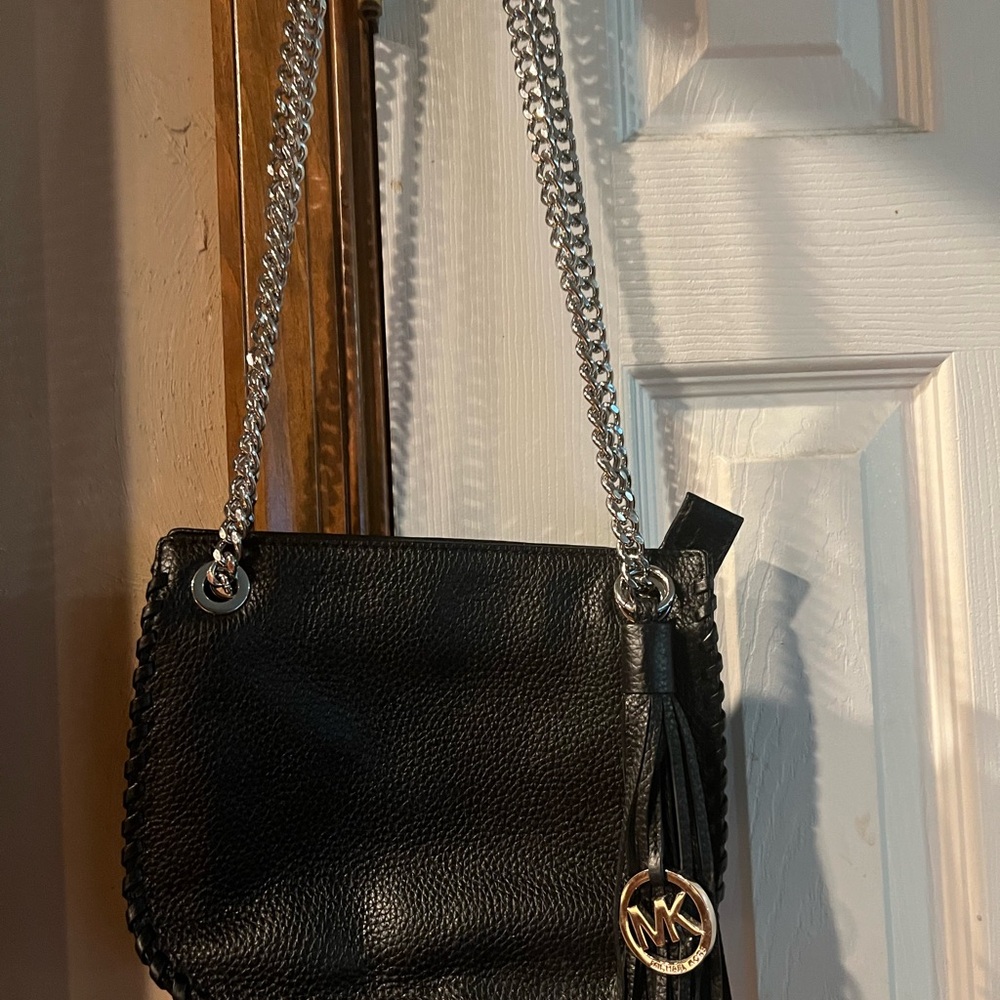 Small black Michael Kors leather crossbody handbag in very good condition